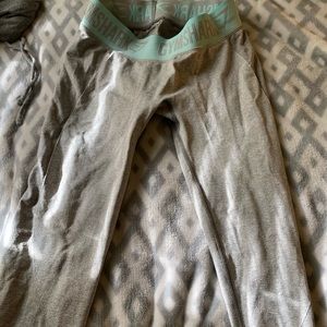 Gym shark cropped leggings
